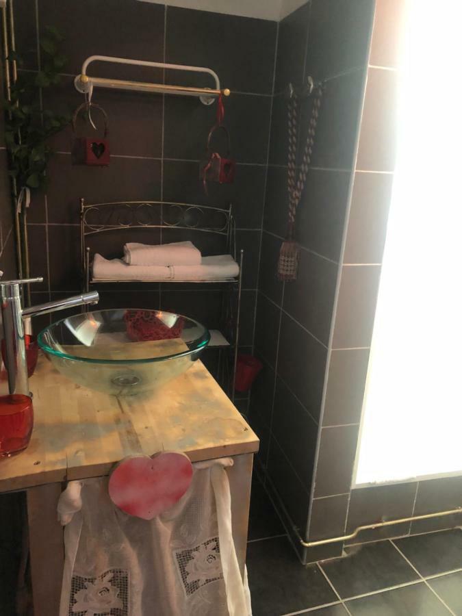 Hotel Restaurant Le Delta サントマリー・ド・ラメール エクステリア 写真